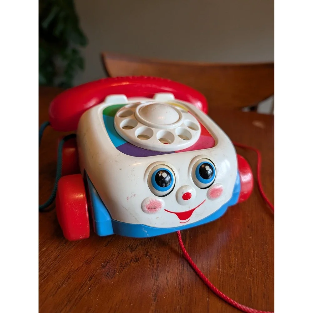 Vintage 1993 Fisher-Price Chatter Telephone‎ Pull Toy Rotary Dial Model 2251